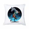 Coussin blanc vue de face Visuel Zèbres II - Dances & fiestas Housse de coussin Zèbre II ~ Dances & Fiestas