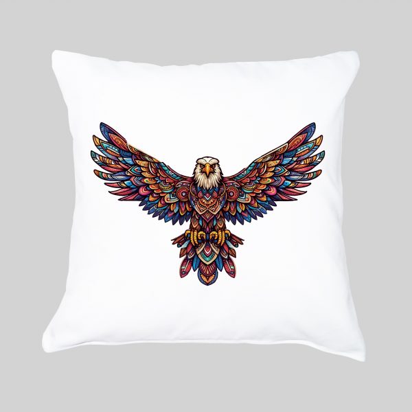 Coussin blanc vue de face Aigle Mandala I Housse de coussin Aigle ~ Mandala