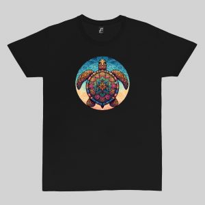 Tshirt noir col rond homme vue de face Tortue mandala I Col V Hommes / Tortue ~ Mandala
